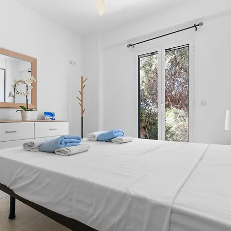 Giancarlo - Lovely With Stone And Wood Elements In Sivota Bay Villa *