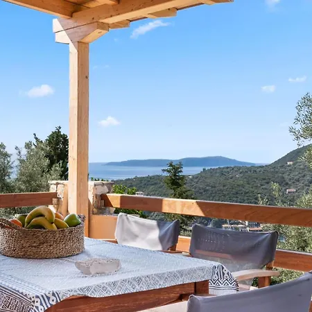 Giancarlo - Lovely With Stone And Wood Elements In Sivota Bay *